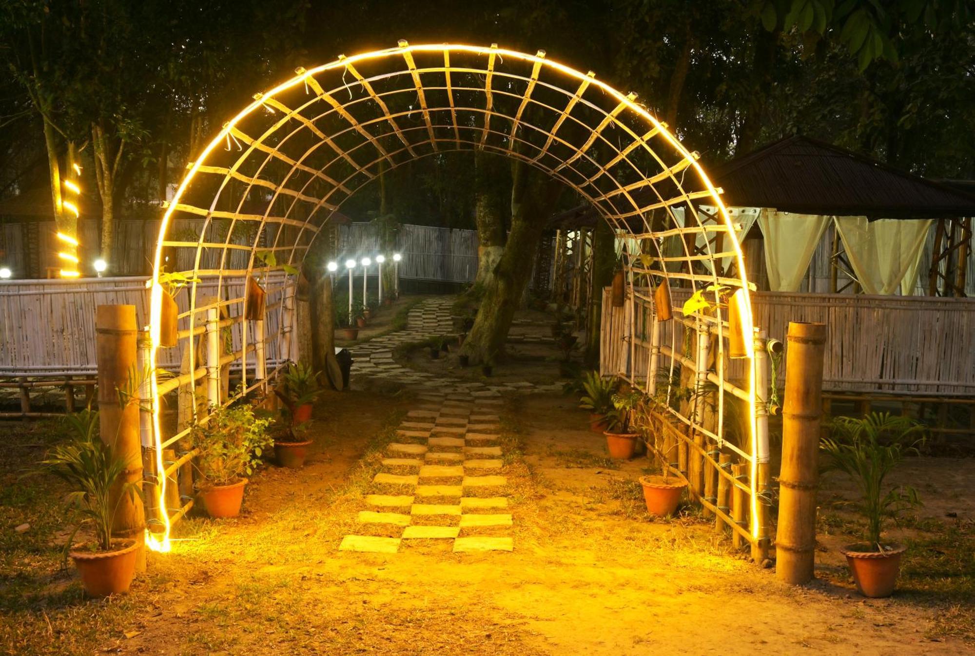 Gorh Retreat Otel Kāziranga Dış mekan fotoğraf